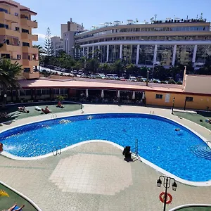 https://acogedor-apartamento-en-los-cristianos.tenerifehoteles.net