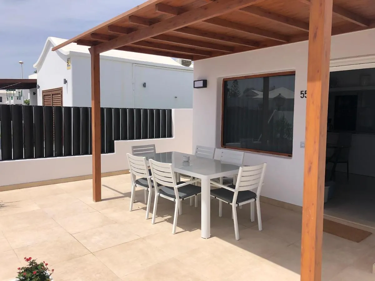 Tomo Villa Puerto del Carmen  0*, Puerto del Carmen (Lanzarote)